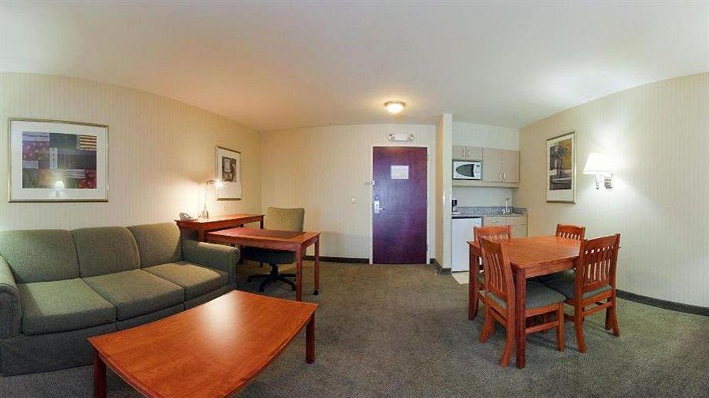 Holiday Inn Express Hotel & Suites Pasco-Tricities By Ihg Exterior foto